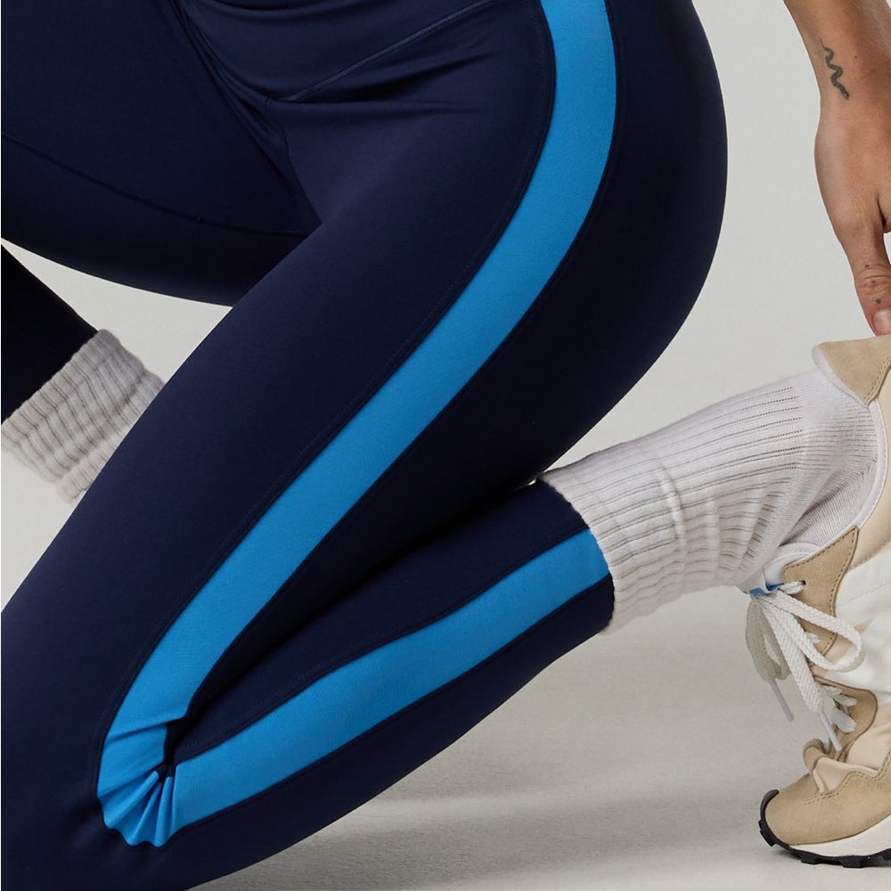 Aerie Offline ColorBlock Leggings NWT VIRAL